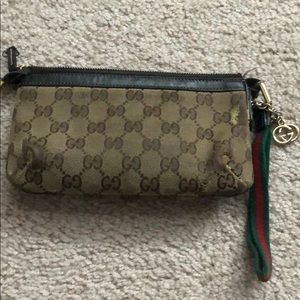 Gucci wristlet